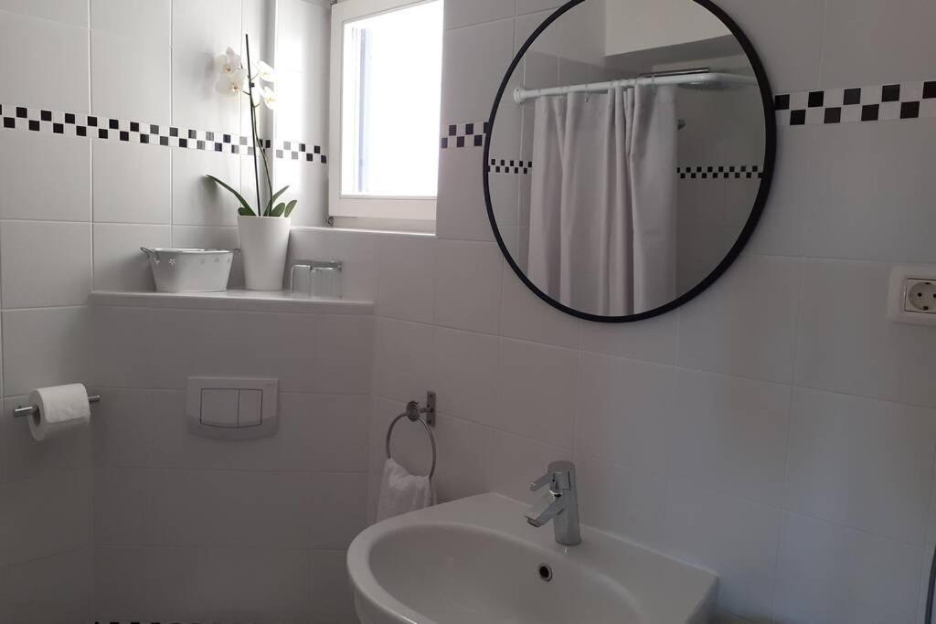 Comfortable Studio In Old Town Labin  Exterior photo